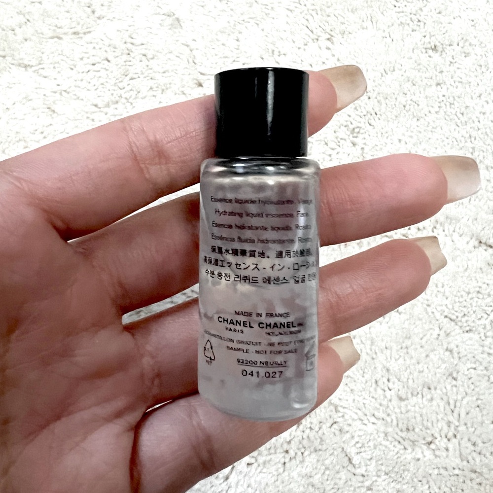 CHANEL Skincare Set - Picture 5 of 5